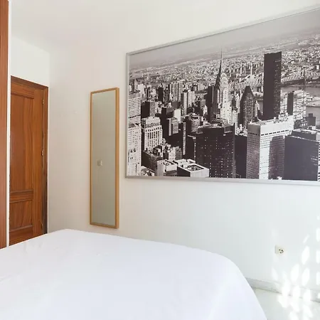 Apartment Ambc-very Quiet Steps Away From Old Town Malaga